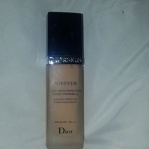 Dior Forever Foundation